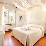 Villa Maria Luisa 4*